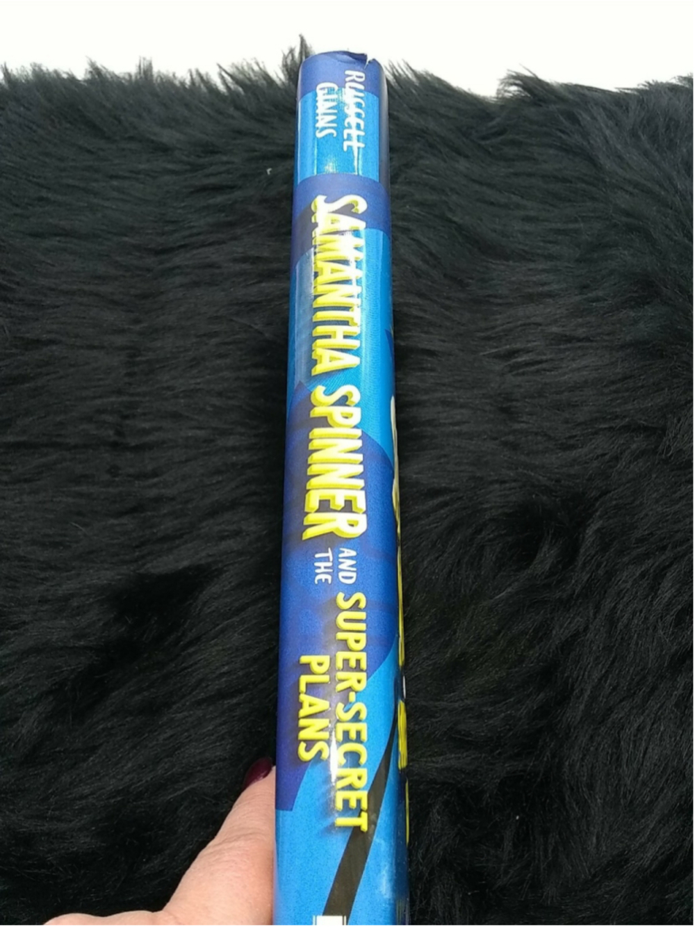 Samantha Spinner and the Super-Secret Plans - Hardcover - VERY GOOD - Picture 3 of 4
